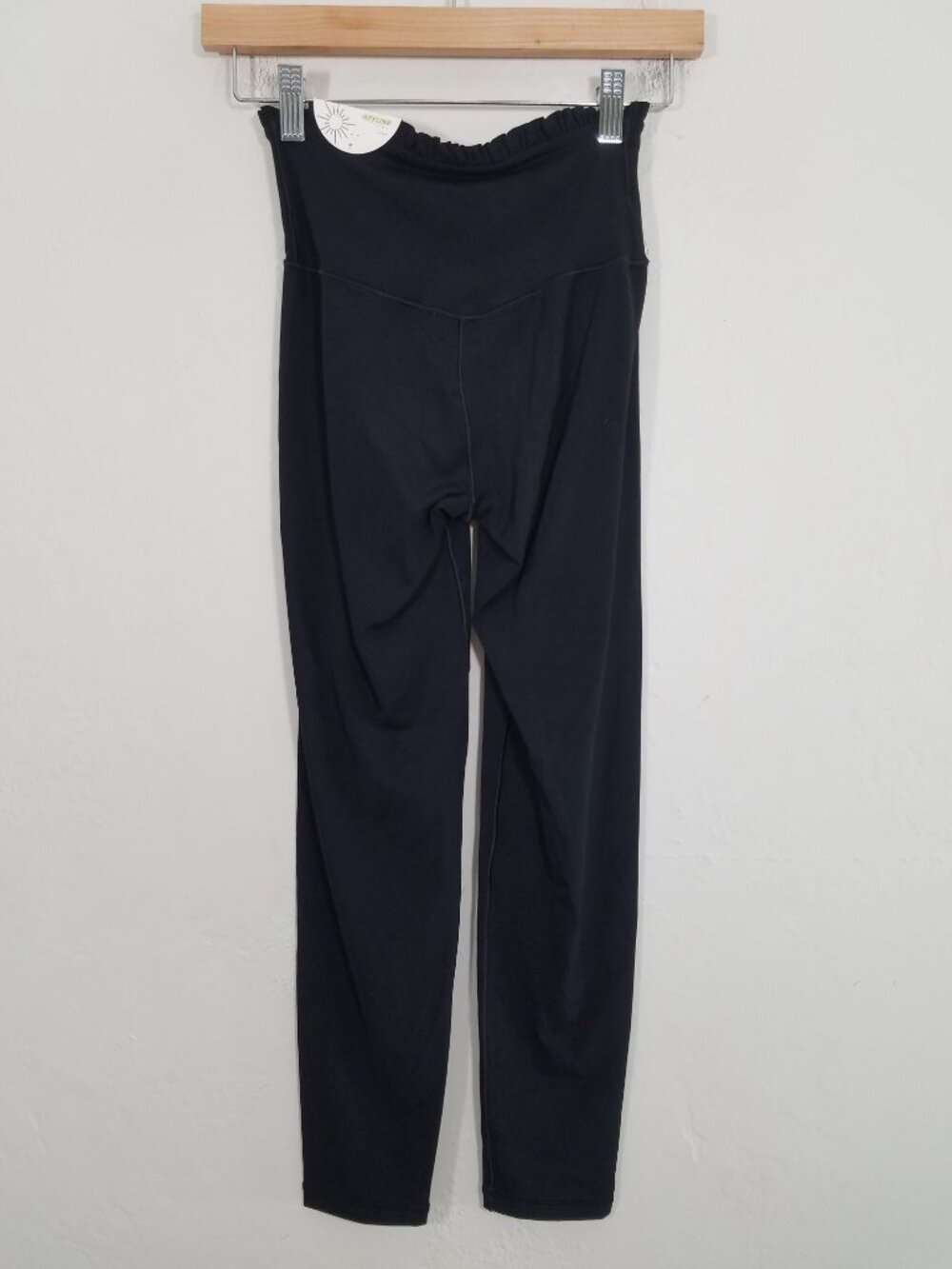 NWT Offline by Aerie High Rise Real Me Xtra 7/8 Legging Black Size M - Picture 3 of 7